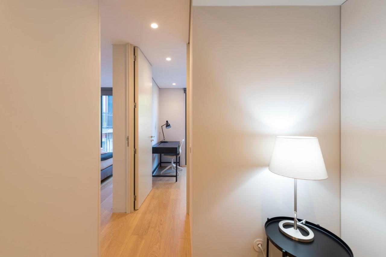 Lovelystay - Primrose 2Br Flat With Free Parking, Ac And Balcony Порту Экстерьер фото