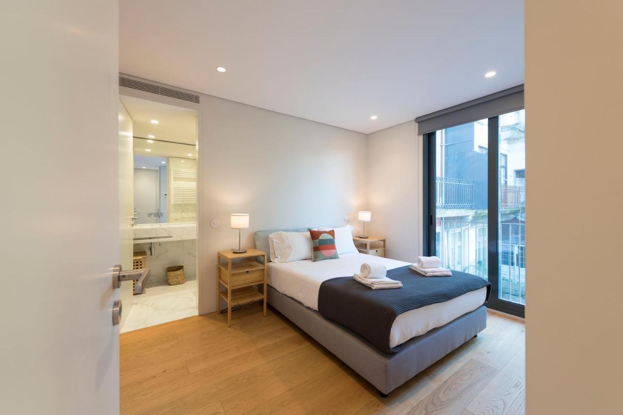 Lovelystay - Primrose 2Br Flat With Free Parking, Ac And Balcony Порту Экстерьер фото